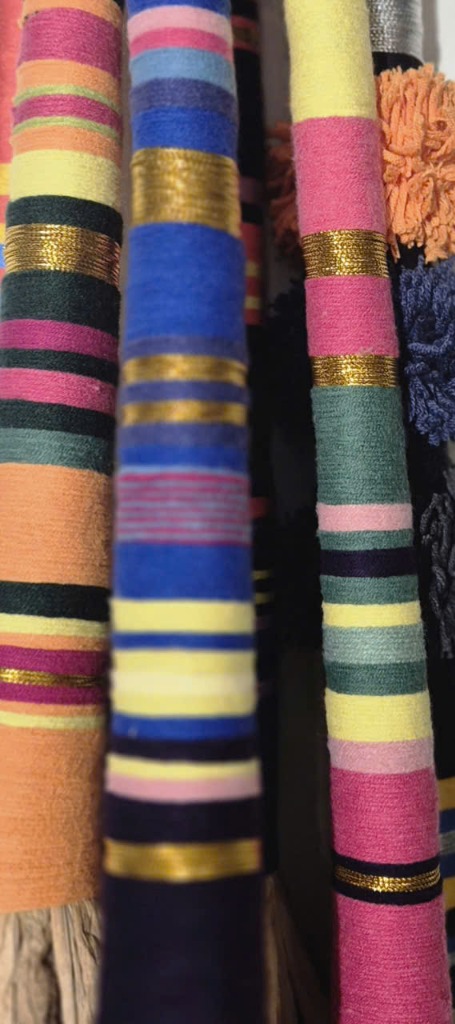 Detail of wrapped threads